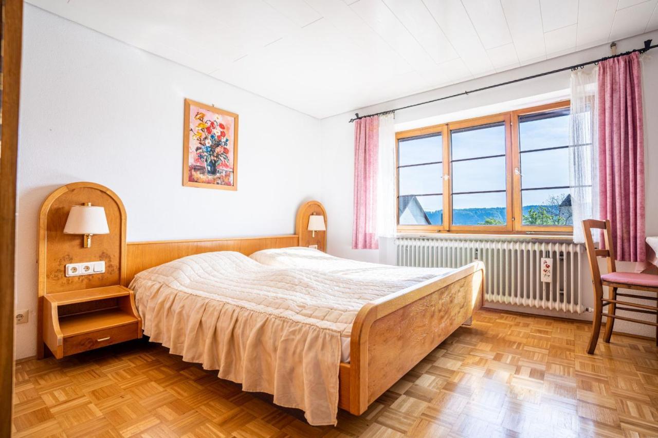 Zum Torkelhaus Hotell Sipplingen Eksteriør bilde