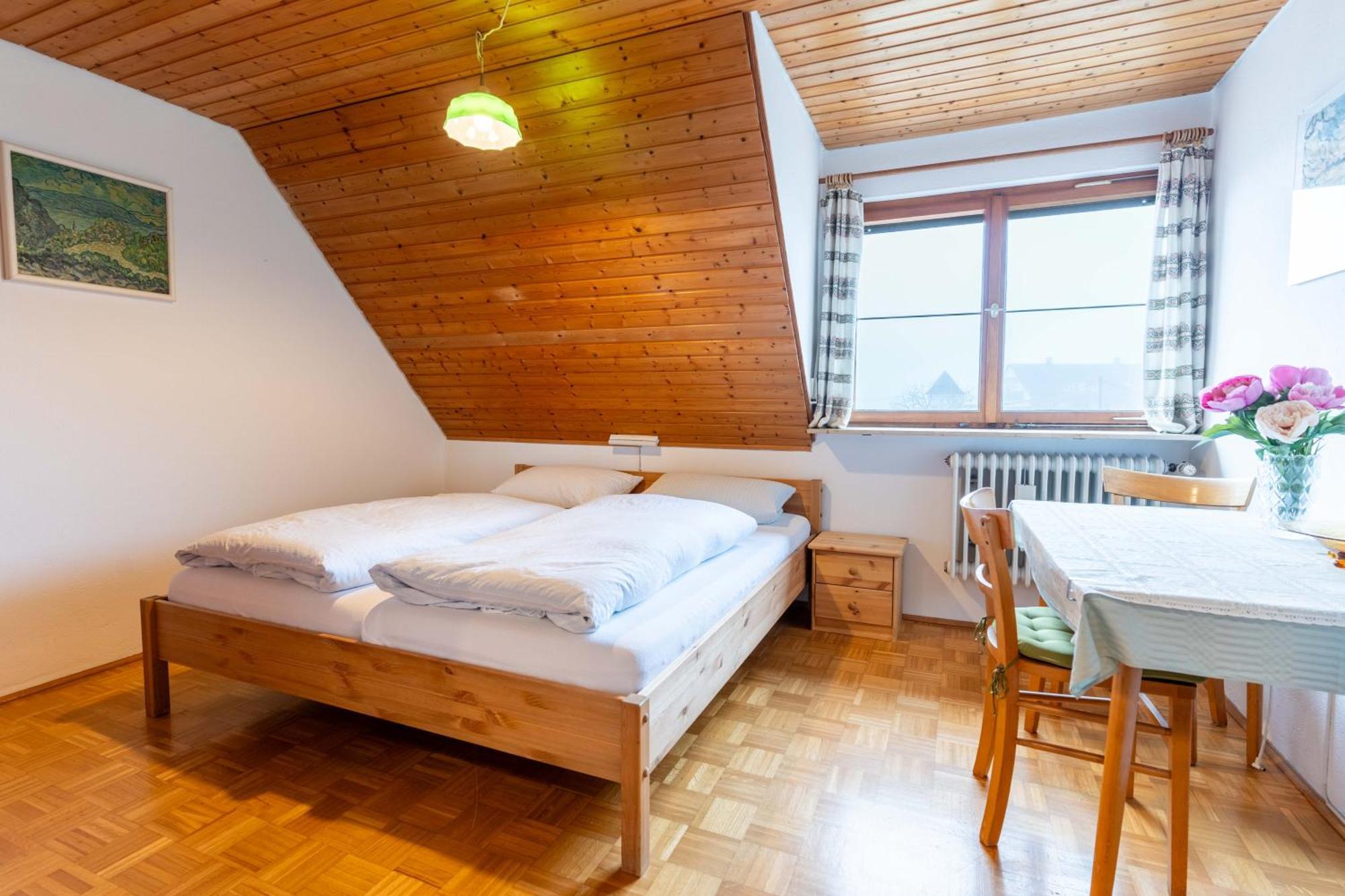 Zum Torkelhaus Hotell Sipplingen Eksteriør bilde